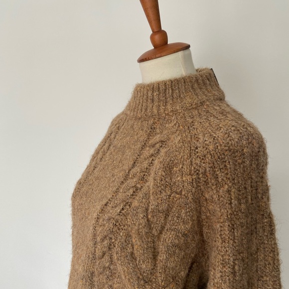 NWT cropped camel mohair-like sweater by A New Day. Size XS - Picture 4 of 7